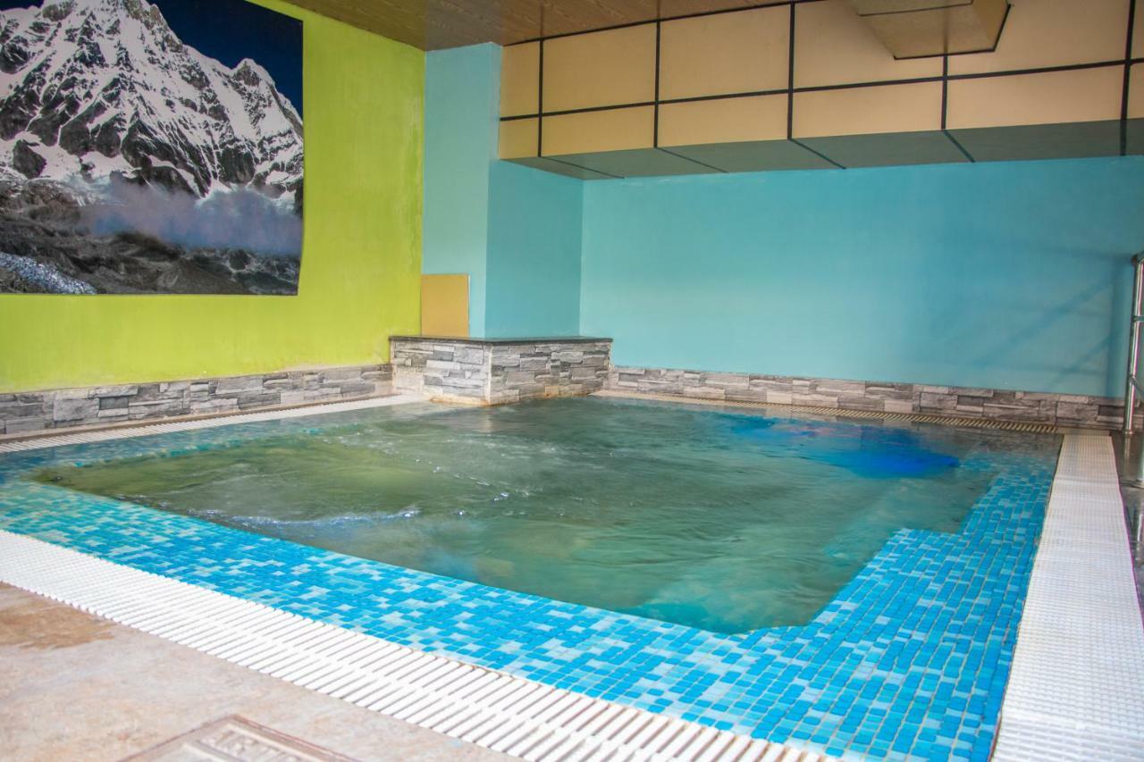 Retro Hotel And Spa Catmandu Exterior foto